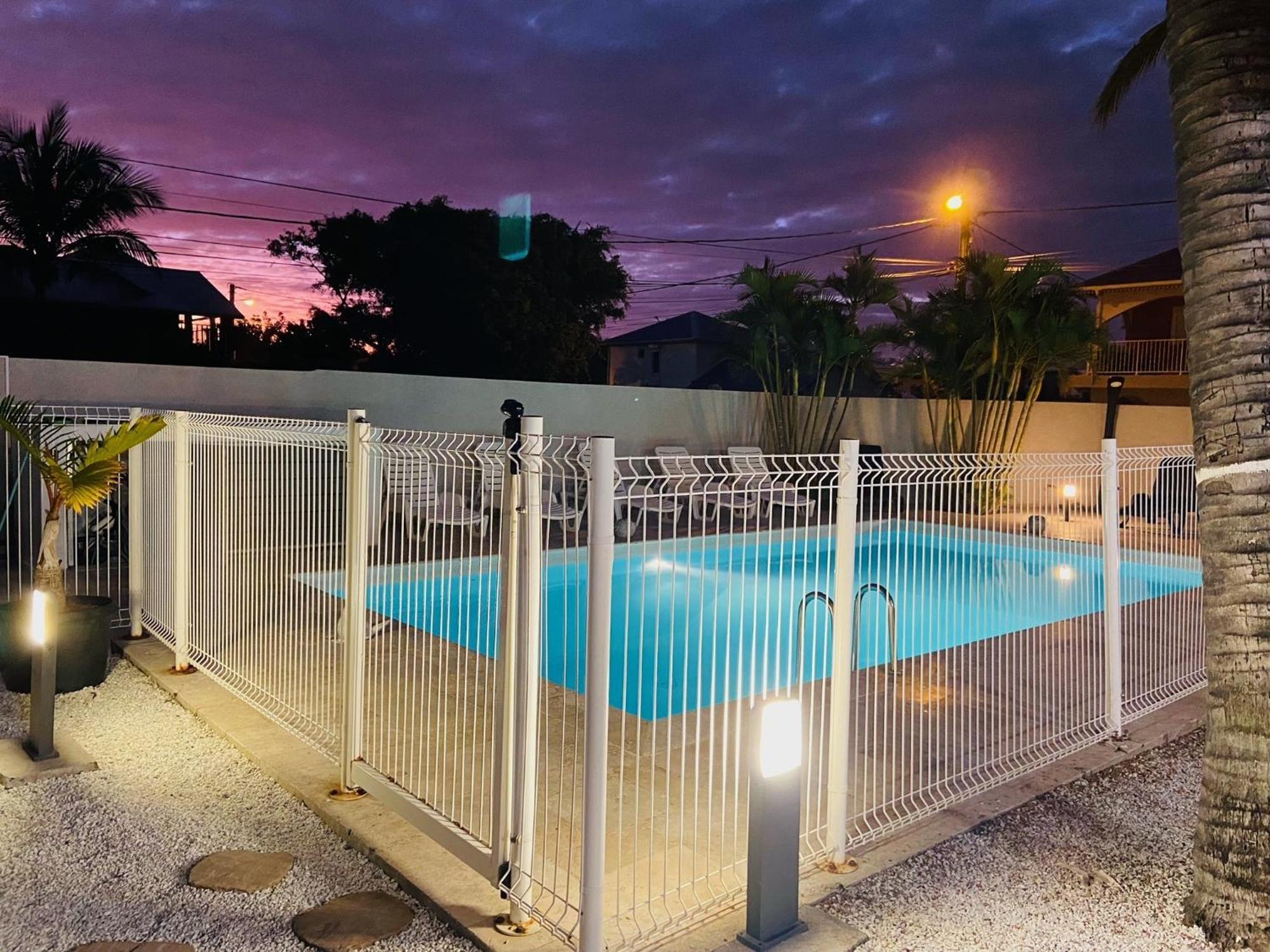 Villa Le Nid Tropical, Piscine Chauffee Étang-Salé les Bains Zimmer foto